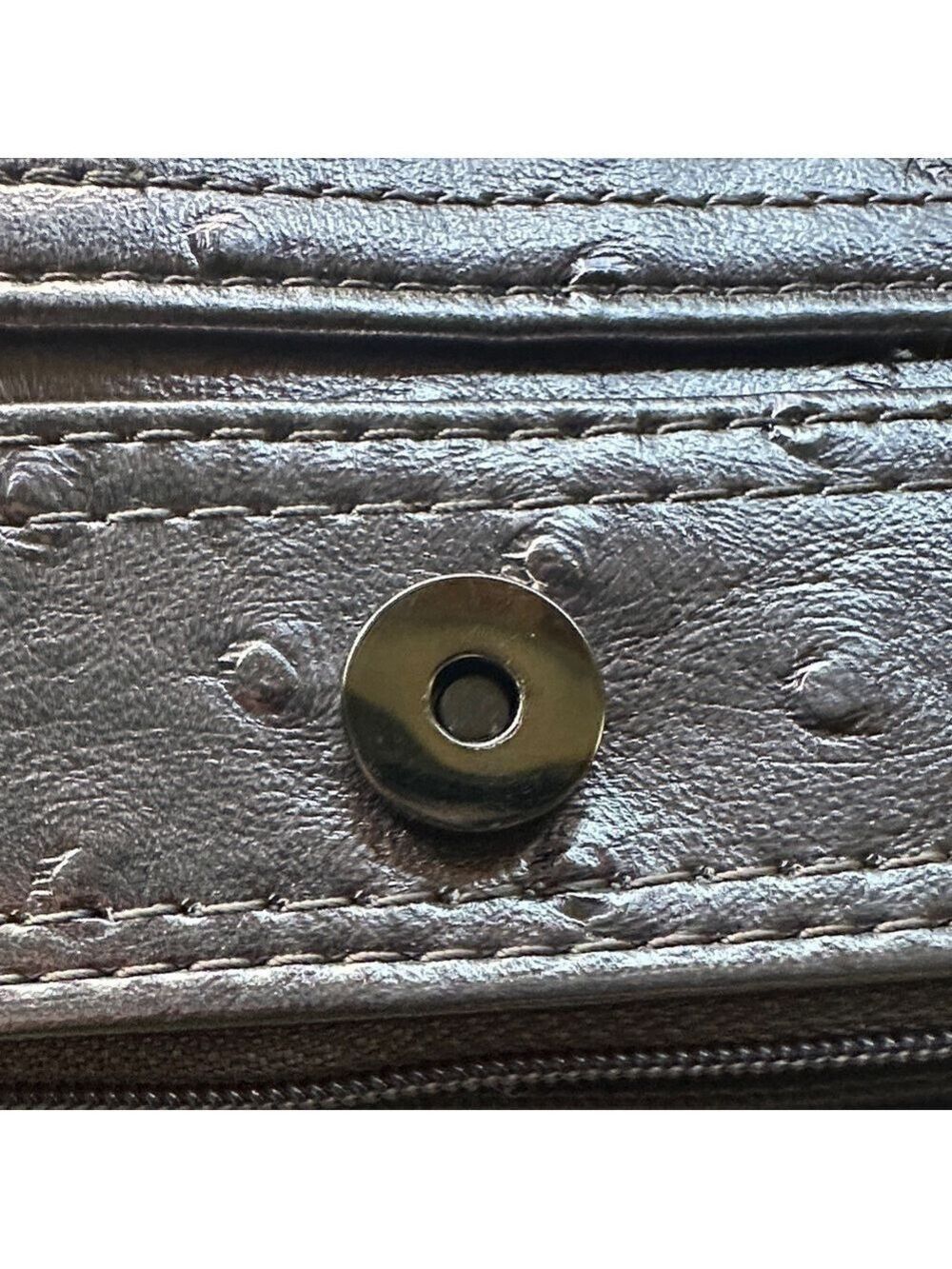 Steve Madden Shimmering Silver Wristlet - Picture 13 of 15